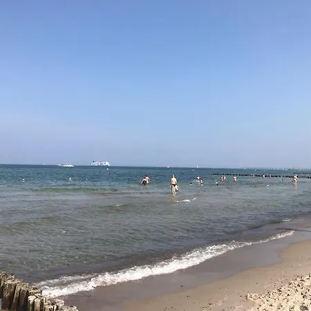 Exclusive Fewo In Warnemuende, 150M To The Beach, 2 Bathrooms, 2 Bedrooms, Sauna, Wifi And Much More. Rostock Eksteriør billede