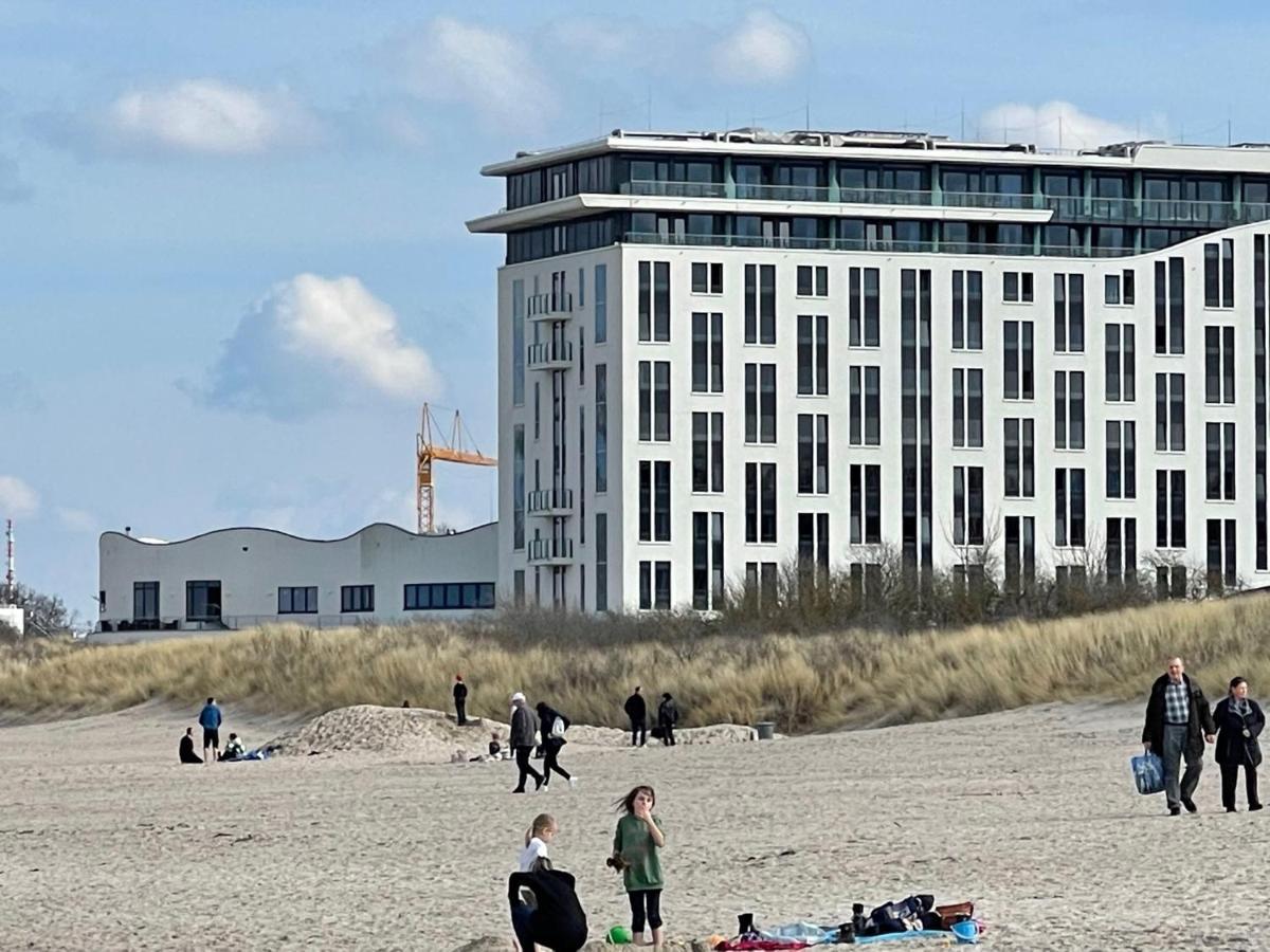 Exclusive In Warnemuende, 150m To The Beach, 2 Bathrooms, 2 Bedrooms, Sauna, Wifi And Much More. Appartement Rostock